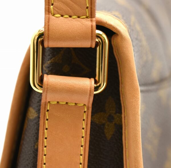 11601455 6 Louis Vuitton Menilmontan PM Shoulder Bag Monogram Brown