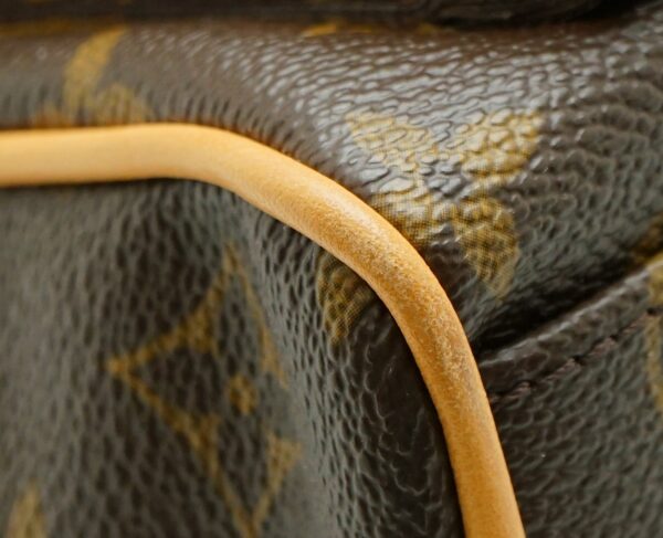 11601471 2 Louis Vuitton Manhattan PM Handbag Monogram Brown