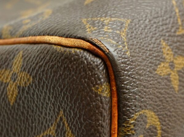 11610689 2 Louis Vuitton Speedy 25 Mini Bag Monogram Brown