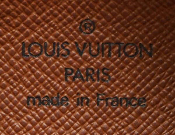 11610699 8 Louis Vuitton Papillon Pouch Monogram Brown