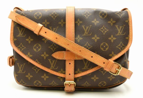 11610974 Louis Vuitton Saumur 30 Shoulder Bag Monogram Brown