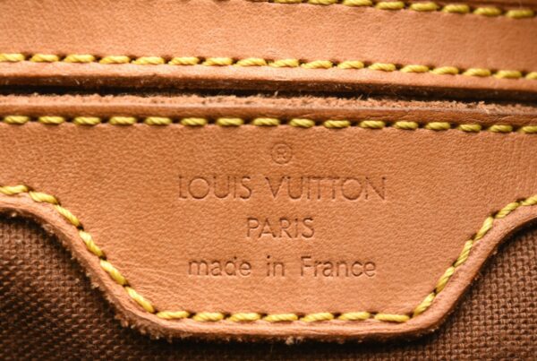 11611006 8 Louis Vuitton Montsouris GM Rucksack Monogram Brown