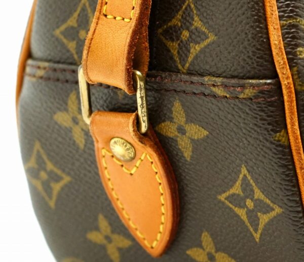 11611101 5 Louis Vuitton Blois Shoulder Bag Monogram Brown