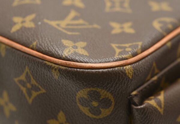 11611154 2 Louis Vuitton Exantrie Cité Handbag Monogram Brown