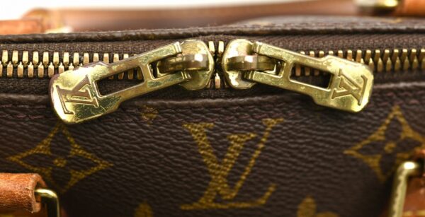 11611166 5 Louis Vuitton Alma Handbag Monogram Brown