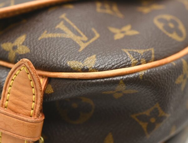 11611168 2 Louis Vuitton Saumur 30 Shoulder Bag Monogram Brown