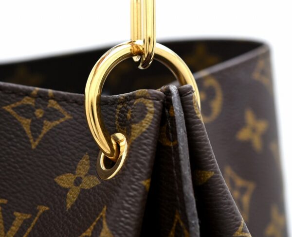 11611404 6 Louis Vuitton Metis Tote Bag Monogram Brown