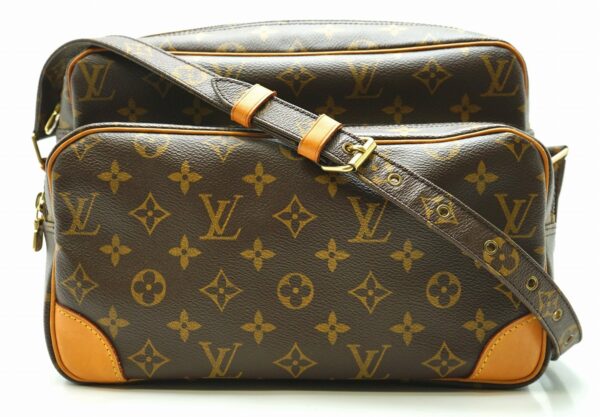 11611574 Louis Vuitton Nile Shoulder Bag Monogram Brown