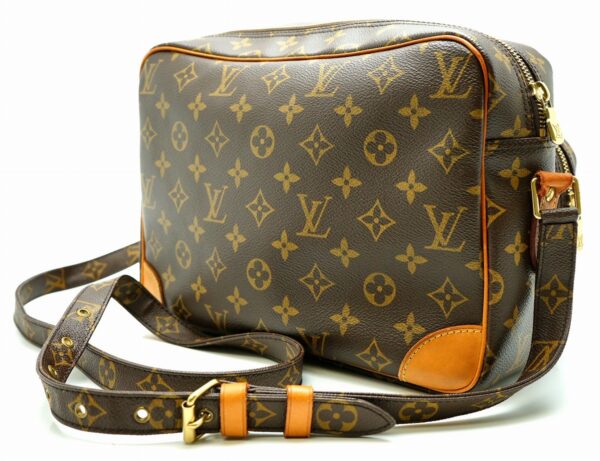 11611574 1 Louis Vuitton Nile Shoulder Bag Monogram Brown