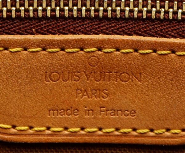 11620068 8 Louis Vuitton Gibessière GM Shoulder Bag Monogram Brown