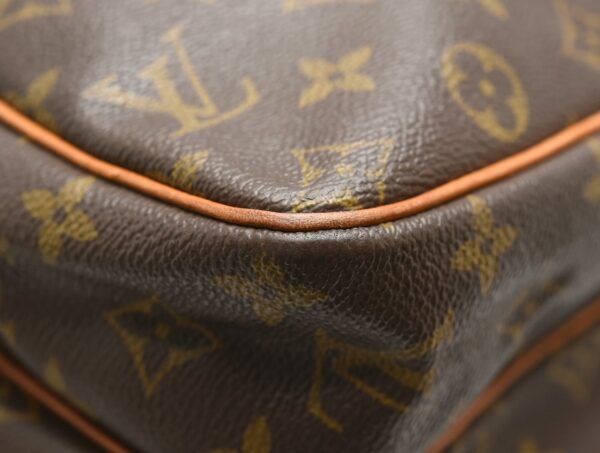 11620238 2 Louis Vuitton Reporter 37 GM Shoulder Bag Monogram Brown