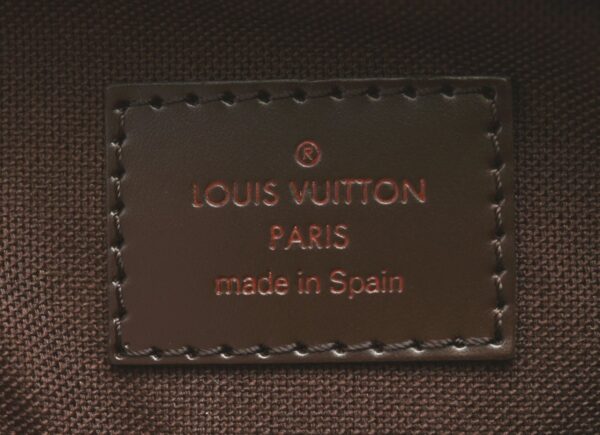 11630700 8 Louis Vuitton Jeronimos Body Bag Damier Brown