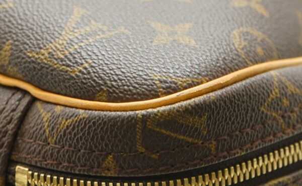 11630851 2 Louis Vuitton Excursion Bag Monogram Brown