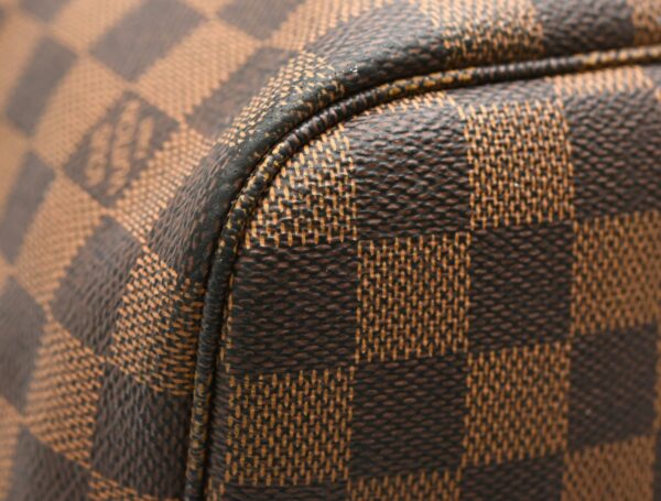 11640470 2 Louis Vuitton Neverfull MM Tote Bag Damier Brown