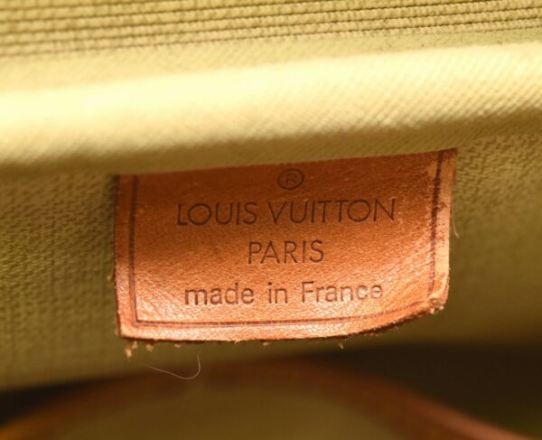 11640632 8 Louis Vuitton Bowling Vanity Deauville Bag Monogram Brown