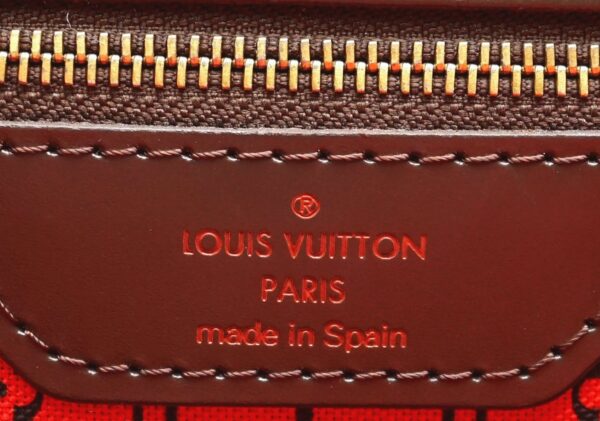 11640771 8 Louis Vuitton Neverfull MM Tote Bag Damier Brown