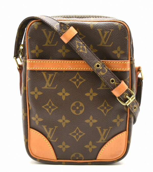 11640836 Louis Vuitton Danube Shoulder Bag Monogram Brown