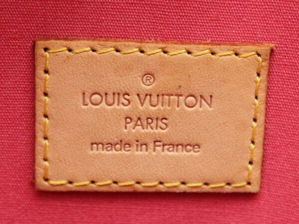 11640876 8 Louis Vuitton Brentwood Tote Bag Monogram Vernis Pink