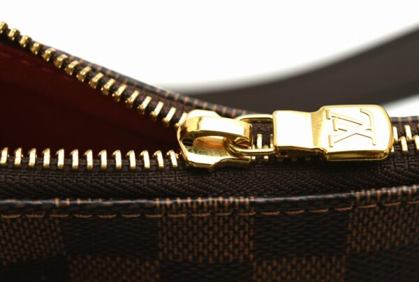 11640898 5 Louis Vuitton Bloomsbury PM Shoulder Bag Damier Brown