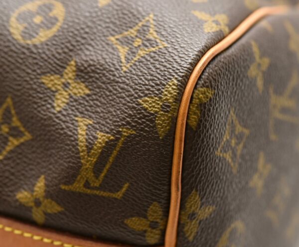 11641096 2 Louis Vuitton Flannery Shoulder Bag Monogram Brown