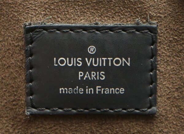 11641145 8 Louis Vuitton Porto Document Bag Epi Black