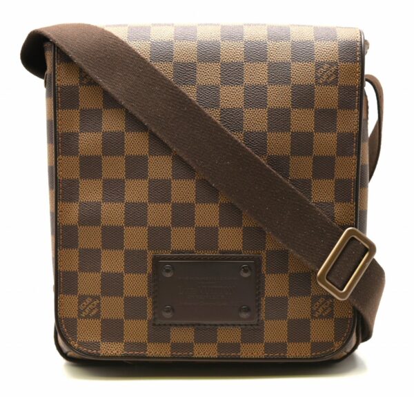 11641348 Louis Vuitton Brooklyn PM Shoulder Bag Damier Brown