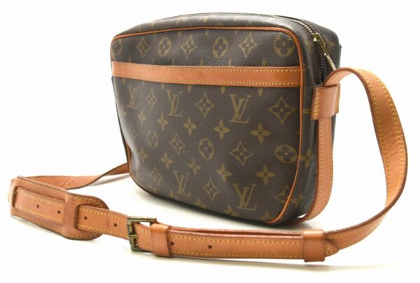 11641813 1 Louis Vuitton Genefeuille Shoulder Bag Monogram Brown