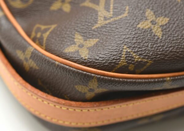 11641813 2 Louis Vuitton Genefeuille Shoulder Bag Monogram Brown