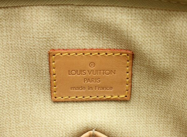 11642051 8 Louis Vuitton Trouville Handbag Monogram Brown