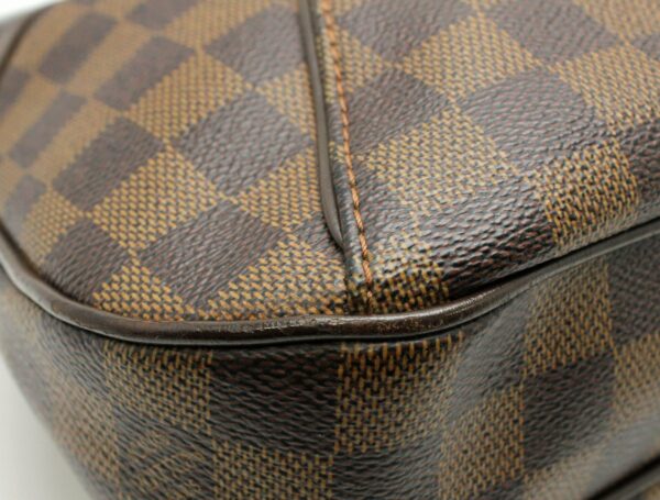 11642077 2 Louis Vuitton Thames PM Shoulder Bag Damier Brown