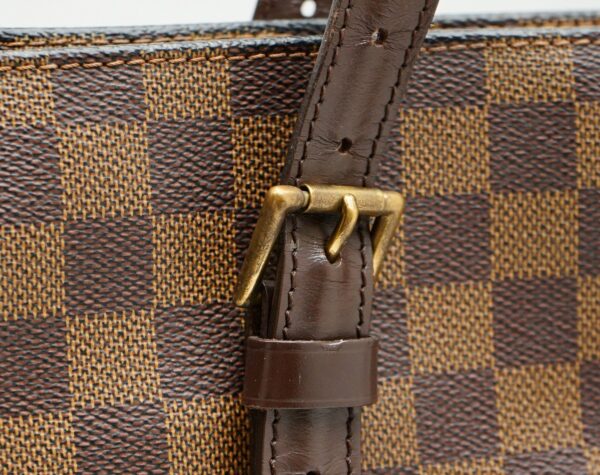 11642101 6 Louis Vuitton Chelsea Tote Bag Damier Brown