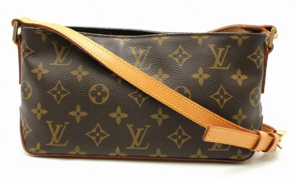 11642311 Louis Vuitton Trotter Shoulder Bag Monogram Brown