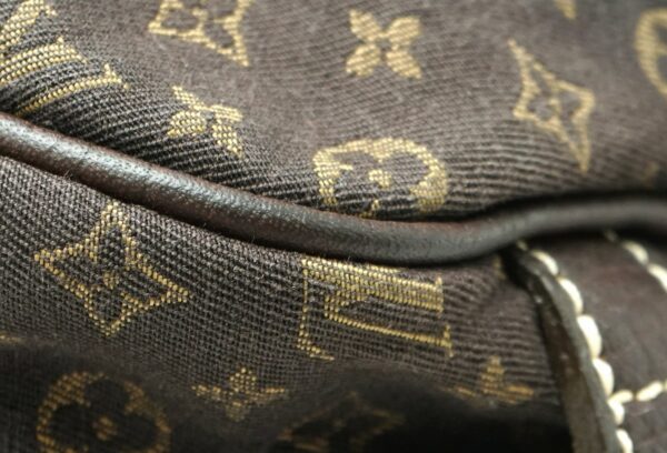 11650230 2 Louis Vuitton Saumur 30 Shoulder Bag Monogram Brown