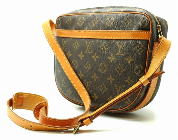 11650233 1 Louis Vuitton Genefeuille Shoulder Bag Monogram Brown