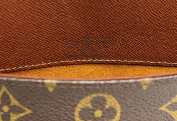 11650299 8 Louis Vuitton Musette Salsa Shoulder Bag Monogram Brown