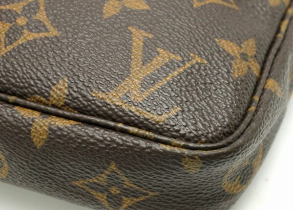 11650424 2 Louis Vuitton Pochette Accessory Pouch Monogram Brown