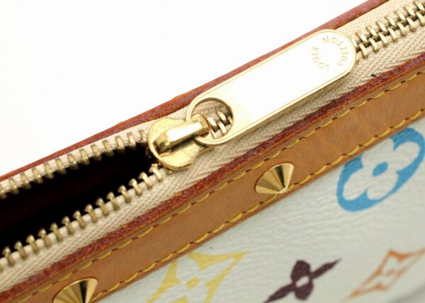 11650832 5 Louis Vuitton Pochette Accessories Pouch Monogram Multicolor White