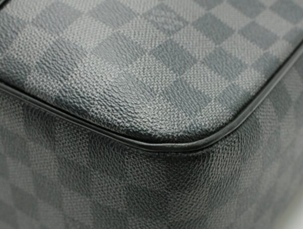 11651076 2 Louis Vuitton Yorn Bag Damier Graphite Black