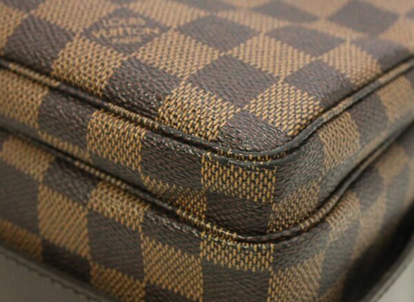 11651170 2 Louis Vuitton Naviglio Shoulder Bag Damier Brown