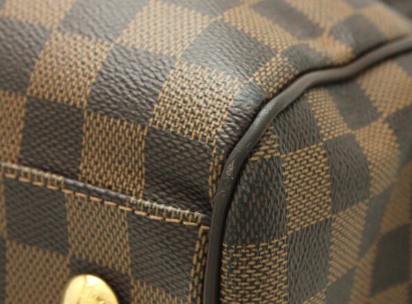 11651176 2 Louis Vuitton Trevi GM Handbag Damier Brown