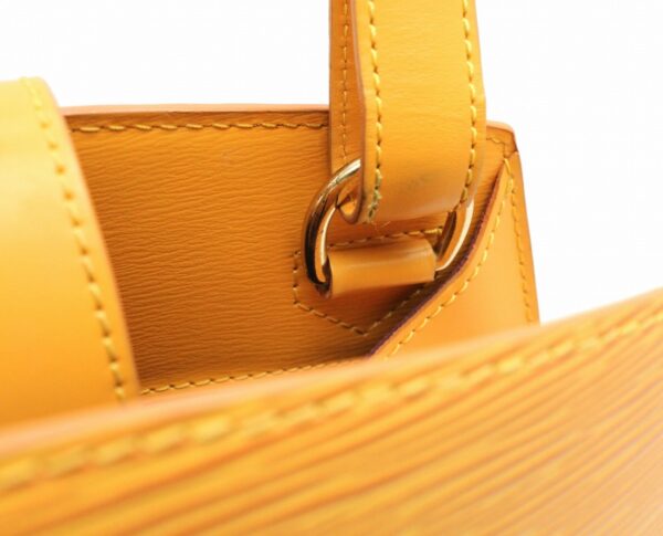 11651181 6 Louis Vuitton Cluny Shoulder Bag Epi Yellow