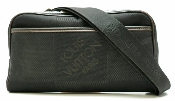 11651235 Louis Vuitton Acrobat Body Bag Damier Jean Black