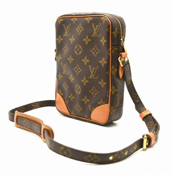 11651581 1 Louis Vuitton Danube Shoulder Bag Monogram Brown