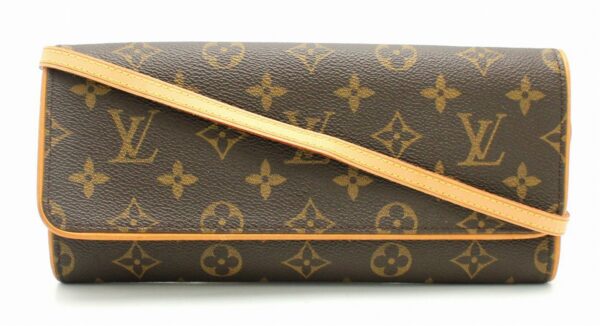 11651705 Louis Vuitton Pochette Twin GM Shoulder Bag Monogram Brown