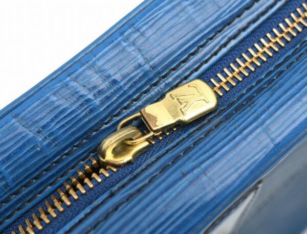 11660080 5 Louis Vuitton Johnfeuille Shoulder Bag Epi Blue