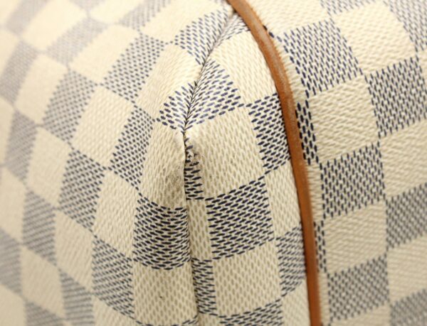 11660359 2 Louis Vuitton Totally MM Tote Bag Damier Azur