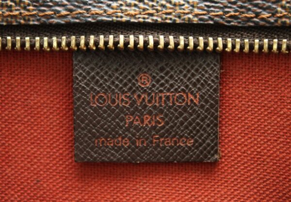 11660848 8 Louis Vuitton Truth Pouch Damier Brown