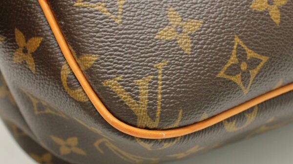 11660869 2 Louis Vuitton Monogram Reporter PM Shoulder Bag Brown