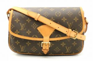 11660889 Louis Vuitton Monogram Tambourine Shoulder Bag