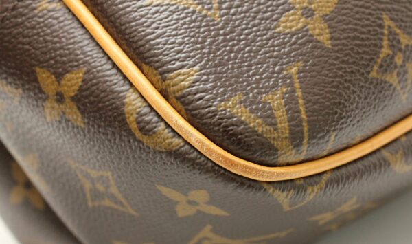 11660930 2 Louis Vuitton Monogram Reporter PM Shoulder Bag Canvas